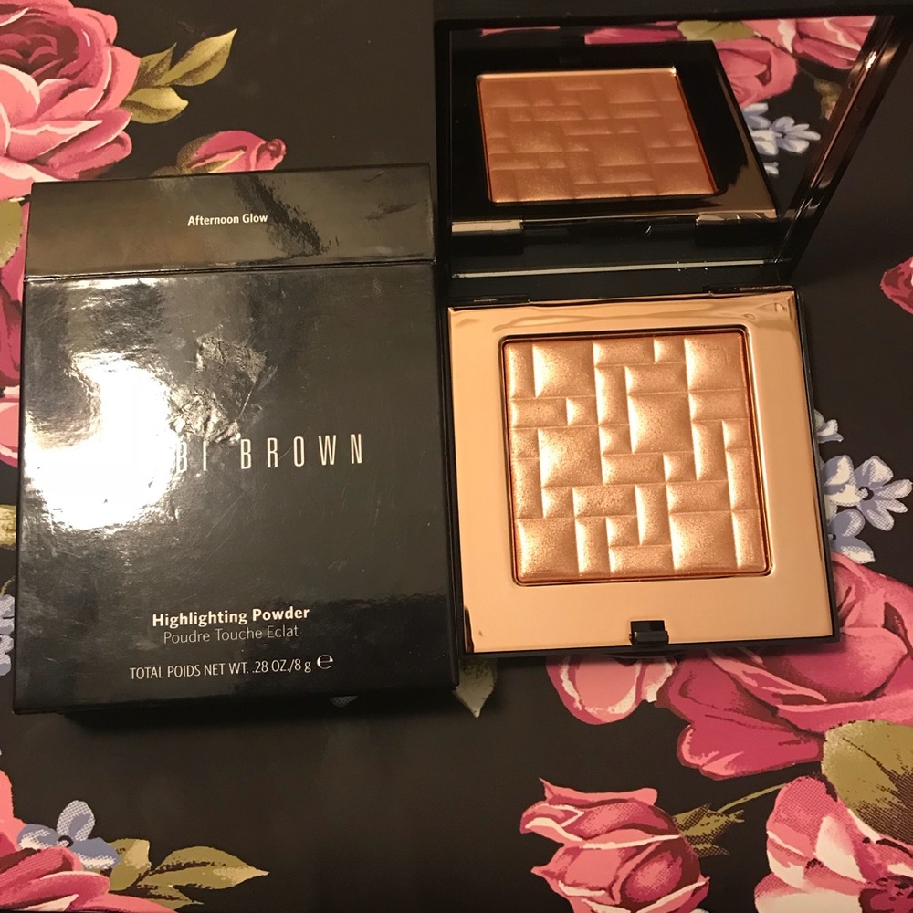 Bobbi Brown Highlighting Powder- Afternoon Glow